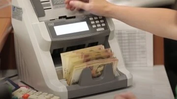 гроші, гривні, цінні папери, банк, скрін